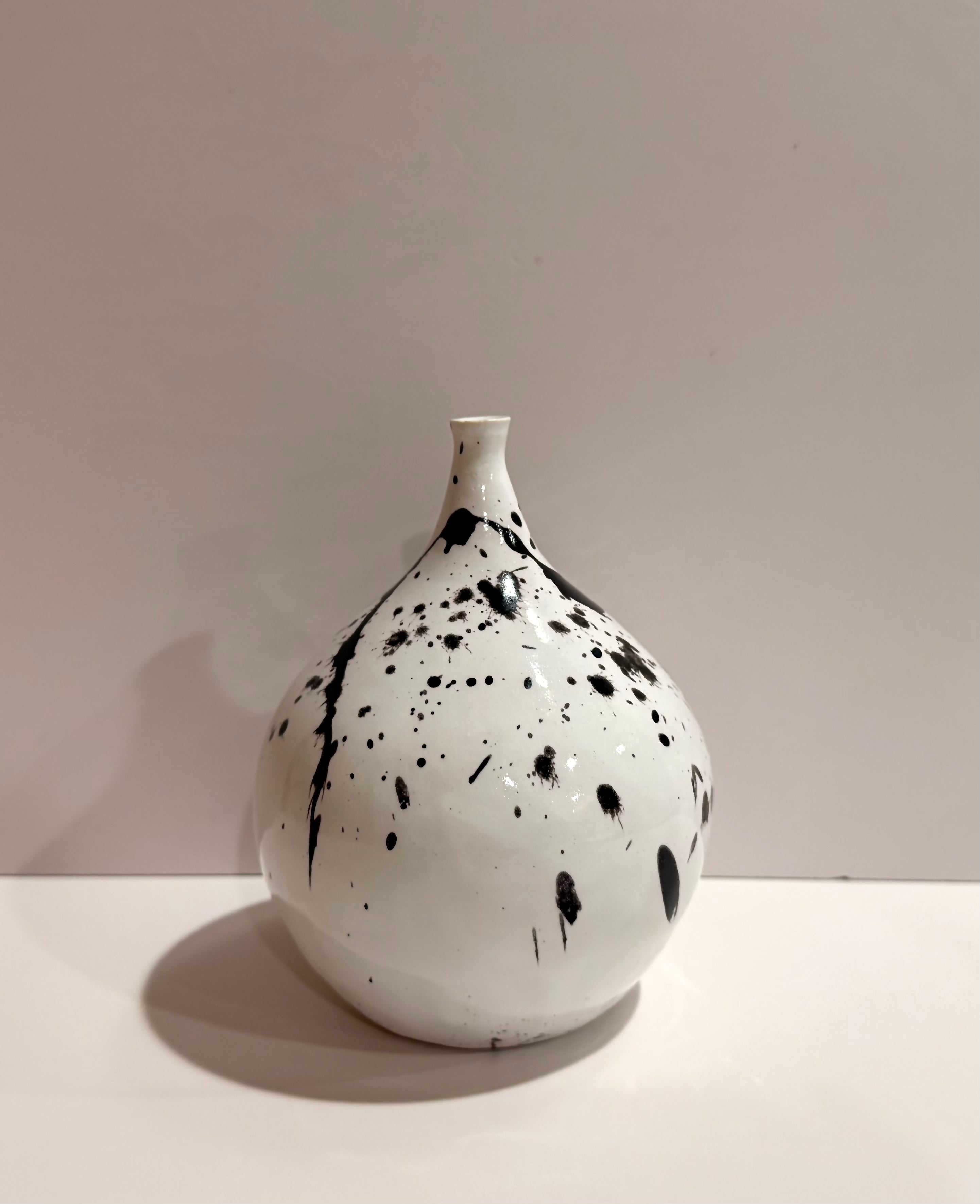 Vase #11